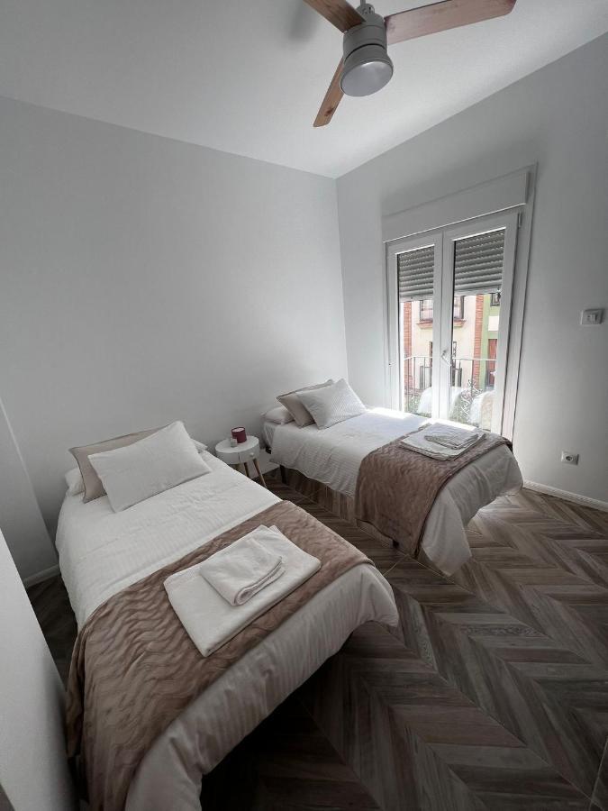 Luxury New 6 Pax Apart Downtown. Apartment Cordoba Luaran gambar